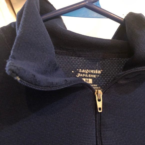 Patagonia Capilene Blue Quarter Zip Sweatshirt - Size Medium - Picture 5 of 8